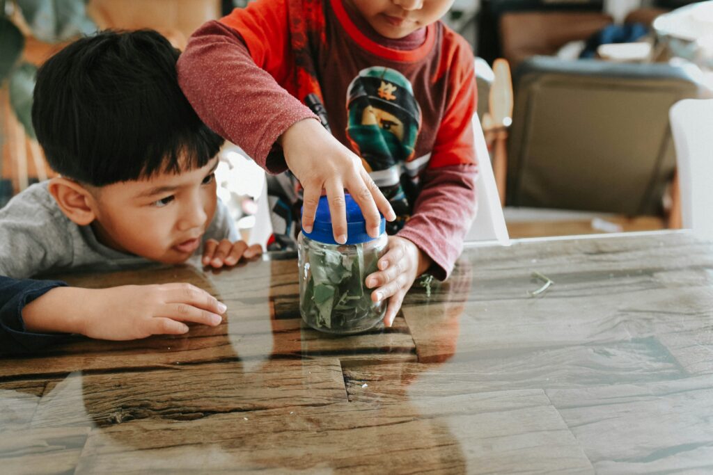 Teach-kids-to save-money Tips To Teach Kids To Save Money